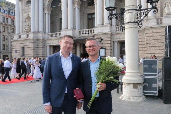 Трьох артистів Львівської опери відзначили найвищими державними нагородами у галузі культури