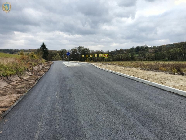 Дорожники завершили основні роботи з капітального ремонту автомобільної дороги Загір'я – Суха Долина