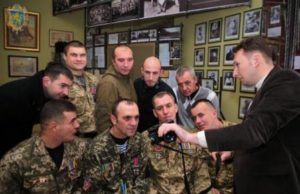 «Армия – это не сборище неудачников…», — киборге Олег Высочанский во время фотопроекта «Неубиваемые киборги»