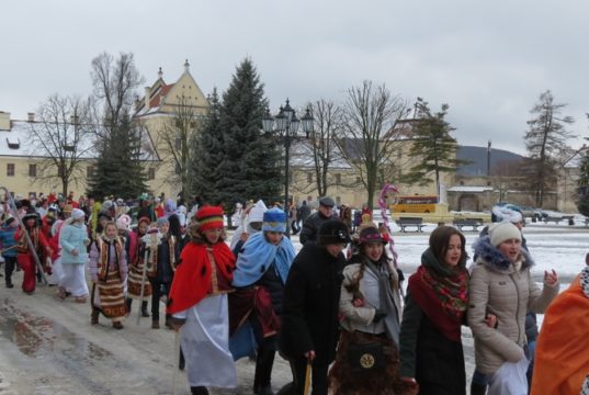 хода вертепів в Жовкві