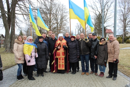 Делегація Жовківщини вшановує пам’ять 366 українців, вбитих у Павлокомі 