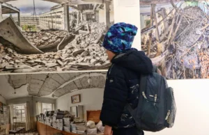 На Львівщині відкрили першу в Україні виставку панорамних фото війни «Тут був мій дім»