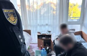Поліція Львівщини викрила двох шахраїв, які заволоділи грошима потерпілих на суму понад 190 тисяч гривень
