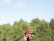 Військові з ампутаціями відновлюються через кінні прогулянки по ранчо на Львівщині