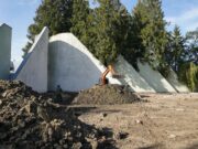 В Дрогобичі розпочалиексгумацію на місці радянського постаменту