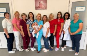 У Львові лікарі врятували життя Яринки з рідкісними діагнозами атрезії стравоходу та гідроцефалії