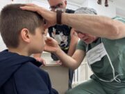 Турецький хірург провів 15 операцій дітям у Львові