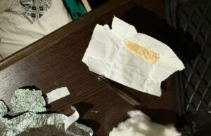 Львівські поліцейські затримали підозрюваного у збуті психоторпів