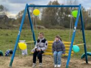 У Буховичах на Мостищині відкрили новий дитячий майданчик