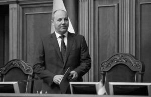 Андрій Парубій отримав звання Героя України посмертно