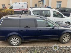 У Яворові автомобіль травмував жінку