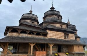 У селі Ісаї на Львівщині відреставрували храм Св. Архистратига Михаїла