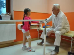 Дитячі протези ніг: як часто міняти і де замовити