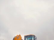 Автопарк Новороздільської громади отримав новий екскаватор