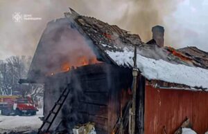 Пожежа в селі Мшанець: врятовано три будівлі