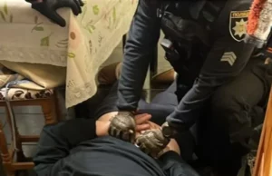 У Львові викрили 42-річного чоловіка, підозрюваного у збуті канабісу У Львові викрили 42-річного чоловіка, підозрюваного у збуті канабісу