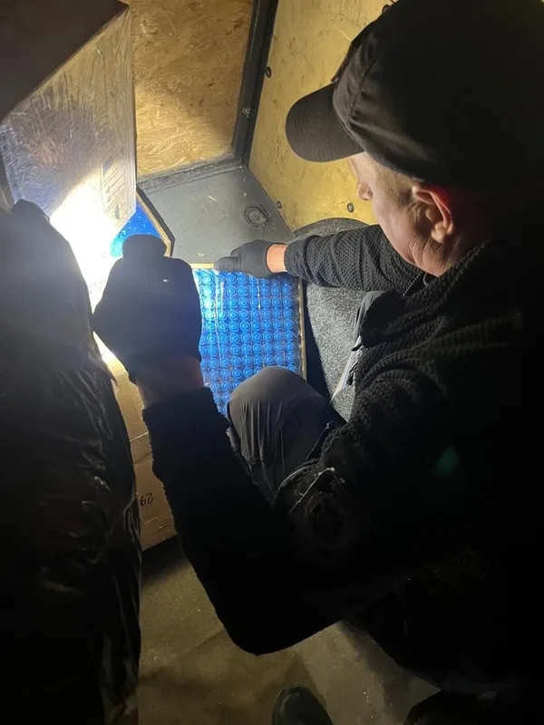 image У пункті пропуску «Краківець» вилучили партію літій-іонних акумуляторів на 1,2 млн грн