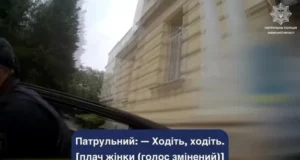 У Львові патрульні допомогли доправити породіллю до пологового