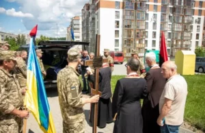У Трускавці попрощалися із загиблим воїном Павлом Терленді У Трускавці попрощалися із загиблим воїном Павлом Терленді