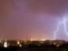 У Львові 10 червня очікують грози та град У Львові 10 червня очікують грози та град
