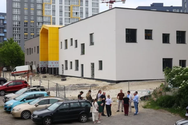 На Левандівці добудовують нову початкову школу з басейном та укриттям