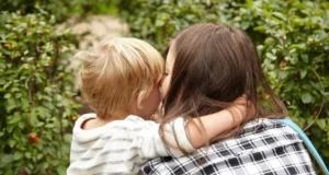 У Львові двох дітей влаштували у дитячий будинок сімейного типу