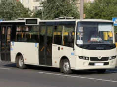 У Львові на вулиці Замарстинівській автобус №63 потрапив у ДТП, травмовано чотирьох пасажирів У Львові на вулиці Замарстинівській автобус №63 потрапив у ДТП, травмовано чотирьох пасажирів