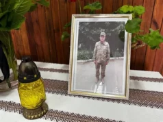 У Верчанській гімназії відкрили меморіальну дошку Андрію Поповичу У Верчанській гімназії відкрили меморіальну дошку Андрію Поповичу