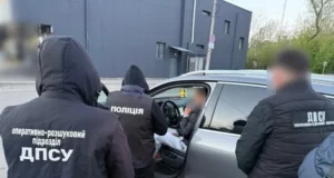 На Львівщині викрили два канали незаконного переправлення чоловіків за кордон