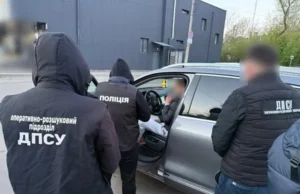 На Львівщині викрили два канали незаконного переправлення чоловіків за кордон На Львівщині викрили два канали незаконного переправлення чоловіків за кордон