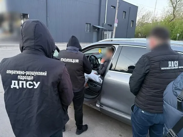 image На Львівщині викрили два канали незаконного переправлення чоловіків за кордон