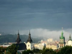15 червня у Львові очікують грозу та сильні пориви вітру 15 червня у Львові очікують грозу та сильні пориви вітру