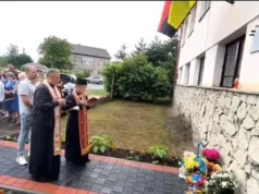 У Миртюках відкрили меморіальну дошку Роману Бублику У Миртюках відкрили меморіальну дошку Роману Бублику