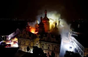 Уночі росіяни атакували Києво-Печерську лавру, кіностудію Довженка та «Мистецький арсенал» Уночі росіяни атакували Києво-Печерську лавру, кіностудію Довженка та «Мистецький арсенал»