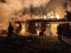 (Українська) У селі Бабичі вогнеборці врятували житловий будинок від пожежі У селі Бабичі вогнеборці врятували житловий будинок від пожежі