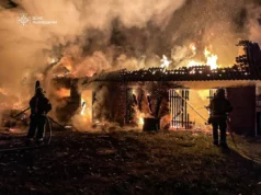 (Українська) У селі Бабичі вогнеборці врятували житловий будинок від пожежі У селі Бабичі вогнеборці врятували житловий будинок від пожежі