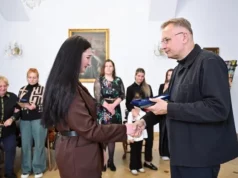 Дружині сержанта Петра Ткачика посмертно вручили Комбатантський Хрест