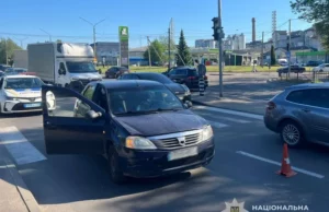 У Львові на перехресті Пасічної та Вашинґтона автомобіль травмував пішохідку У Львові на перехресті Пасічної та Вашинґтона автомобіль травмував пішохідку