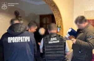 На Львівщині викрили експоліцейського на вимаганні грошей з бізнесу