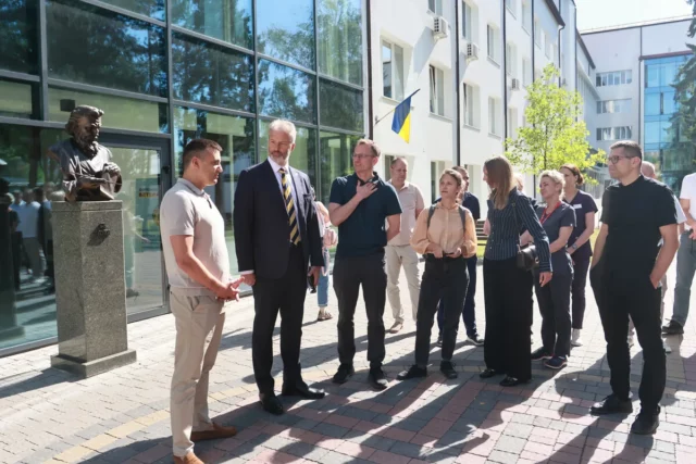 image У львівському центрі «Мікрохірургія ока» запрацювала сонячна електростанція