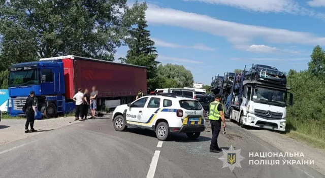 image На трасі Ковель–Жовква у Львівському районі внаслідок ДТП травмовано двох людей
