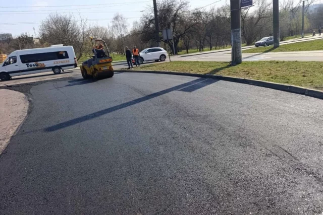 На вихідних частково обмежать рух на проспекті Чорновола у Львові