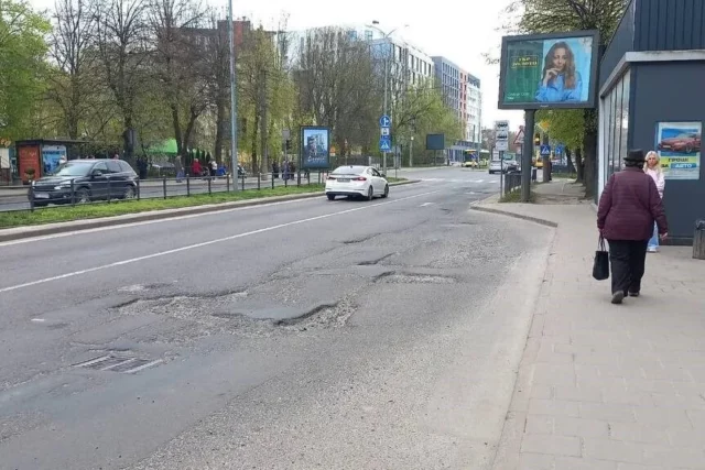 image На проспекті Чорновола у Львові на вихідних ремонтуватимуть дорогу з реверсним рухом