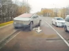 У Львові водія Tesla Cybertruck обвинувачують у систематичному ігноруванні рішень суду У Львові водія Tesla Cybertruck обвинувачують у систематичному ігноруванні рішень суду