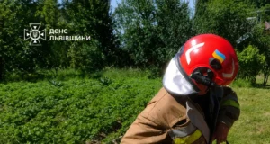 У Славську рятувальники зняли з гори чоловіка з підозрою на інфаркт