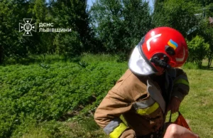 У Славську рятувальники зняли з гори чоловіка з підозрою на інфаркт