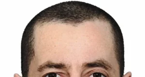 У Новояворівську попрощаються із захисником Віталієм Денекою