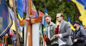 Державний секретар оборони Нідерландів вшанував полеглих захисників України у Львові