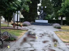 У Яворові під час конфлікту 30-річний чоловік поранив ножем місцевого жителя У Яворові під час конфлікту 30-річний чоловік поранив ножем місцевого жителя