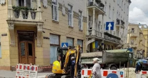 На вул.